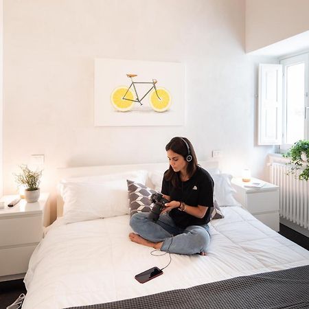 Ortigia Suite - Archimede Syracuse ภายนอก รูปภาพ